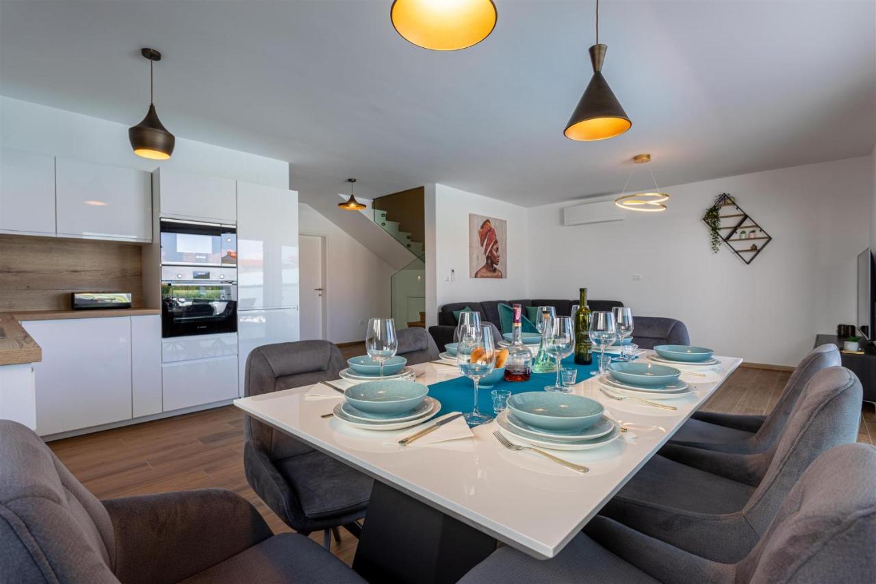 Villa Manhattan Dobrinj Zewnętrze zdjęcie