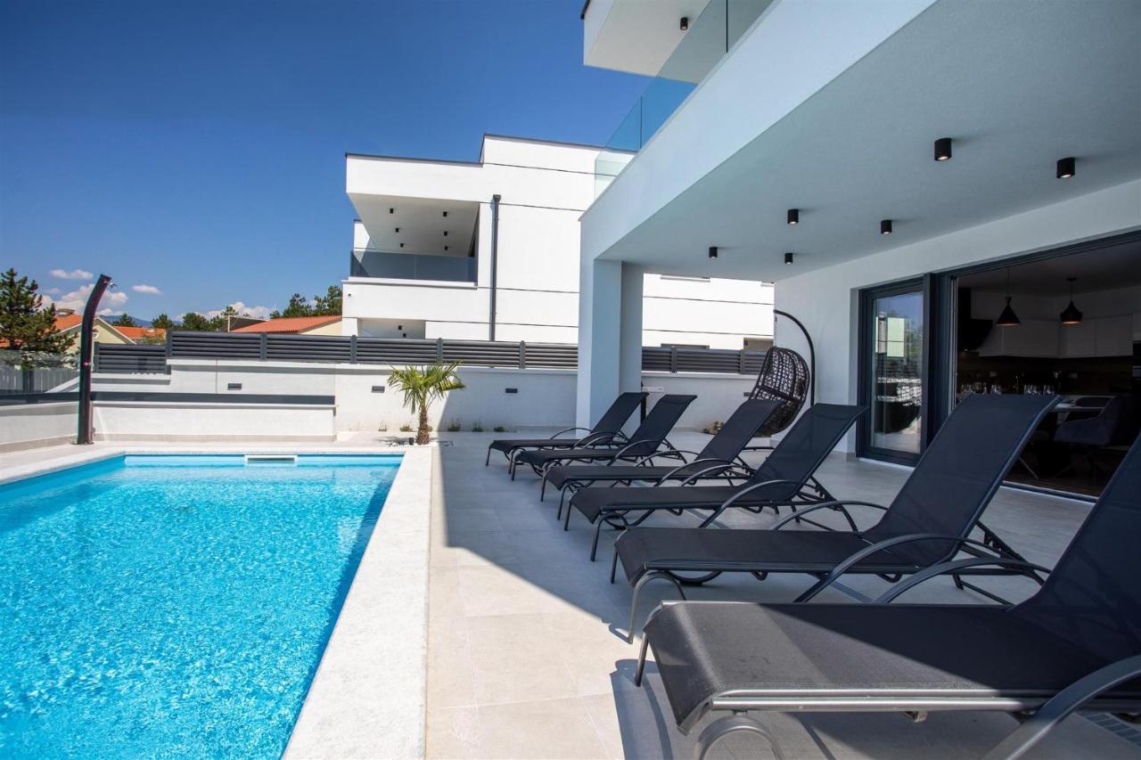 Villa Manhattan Dobrinj Zewnętrze zdjęcie