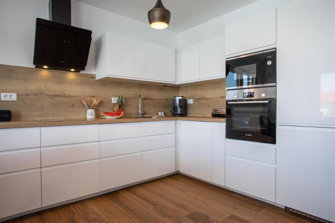 Villa Manhattan Dobrinj Zewnętrze zdjęcie